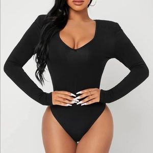 Fashion Nova Black Leotard Snap closure size L